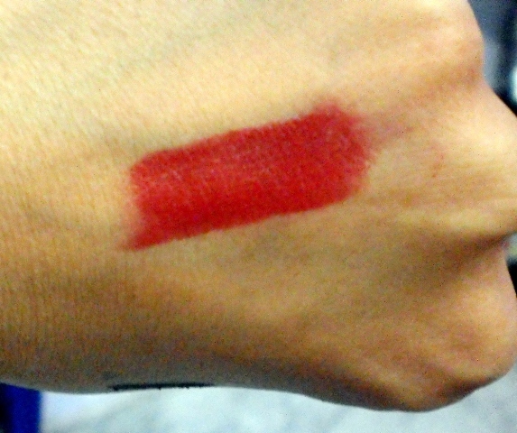 Maybelline Super Stay 14 Hour Lipstick- Ravishing Rouge swatch