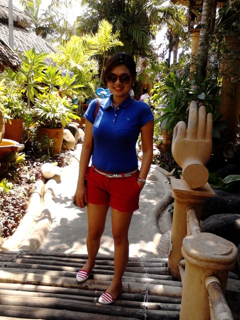 OOTD , Red Shorts and Striped Espadrille