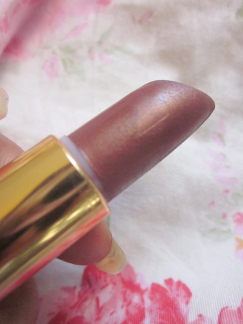 Revlon Super Lustrous Lipstick Violet Chrome  (4)