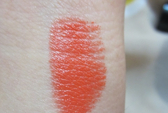 Revlon Super Lustrous lipstick Siren swatch