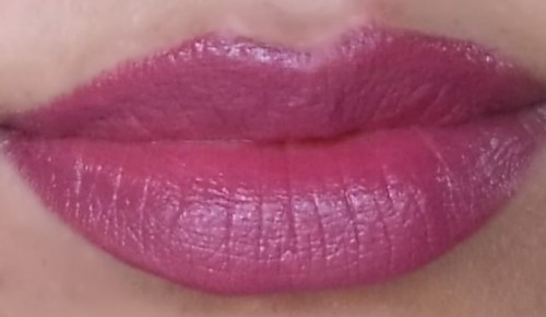 pinky plum lipsticks