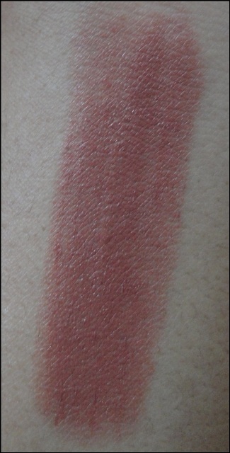 ColorBar Matte Touch Lipstick - Bare all swatch