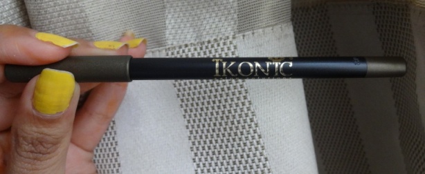 Kryolan+Ikonic+Gel+Eyeliner+Pencil+Olive+Shimmer+Review