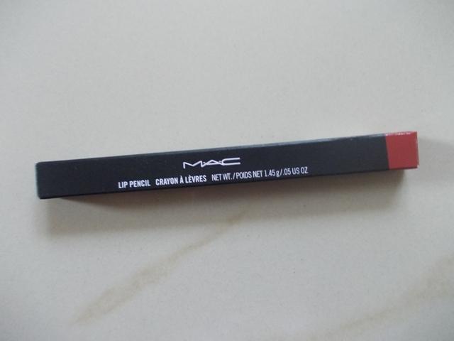 MAC Lip Pencil Brick