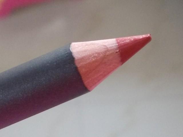 MAC Lip Pencil Brick (9)