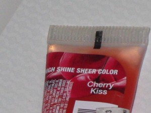Maybelline Fruity Jelly Lip Gloss - Cherry kiss (6)