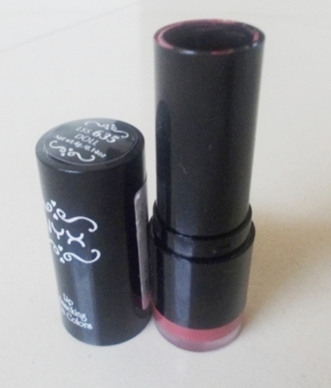 NYX Round Lipstick Doll