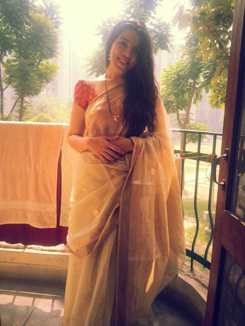 Outfit+of+the+Day+Gold+Chanderi+Saree+with+Gold+Jewellery