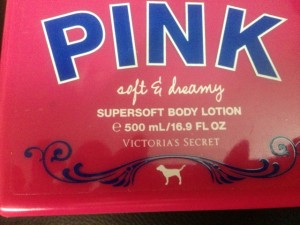 Victoria’s Secret Drenched In Pink Supersoft Body Lotion (3)