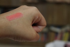 Estee Lauder Signature Lipstick - Coral Kiss Swatch