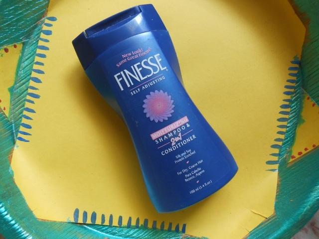 Finesse 2 in 1 Moisturising Shampoo & Conditioner
