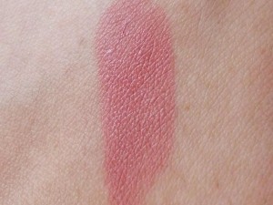 Lakme 9 to 5 Lip Color Red Chaos swatch