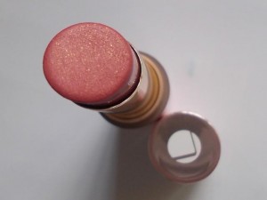 Lakme 9 to5 Lip Color Pink Bureau (11)