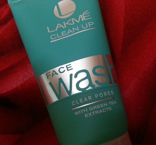 Lakme  Clear Pores with Green Tea Extracts Face Wash (4)