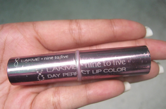 Lakme-NineTo-Five-Lipstick