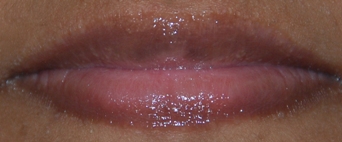 Light pink lip gloss 5