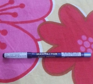 MaxFactor Kohl Pencil 060 Ice Blue (7)