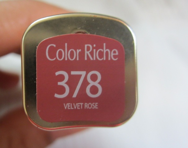 Color Riche Natural Lipstick in Velvet Rose 2
