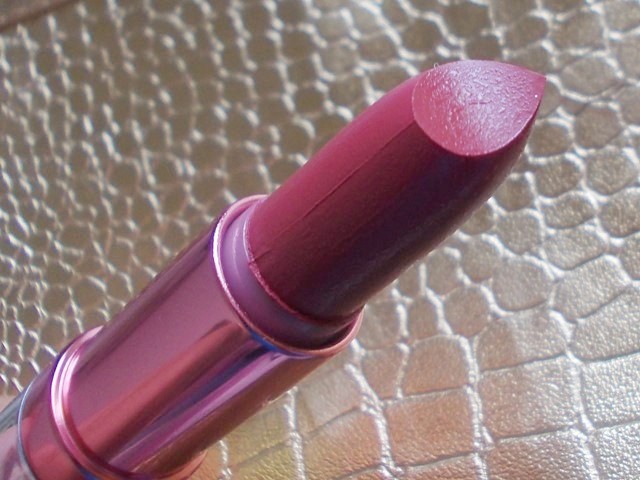 Colorbar Matte Touch Lipstick Cinnamon (8)
