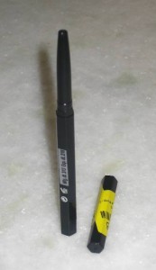 Coloressence Kajal Pencil (4)