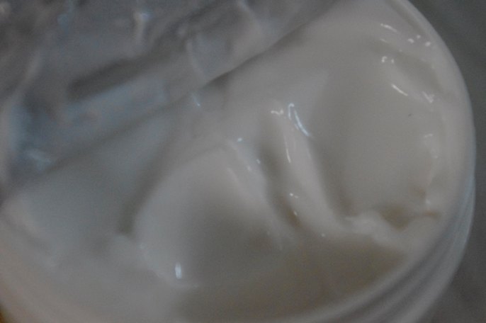 Dove Silky Nourishment Body Cream 4