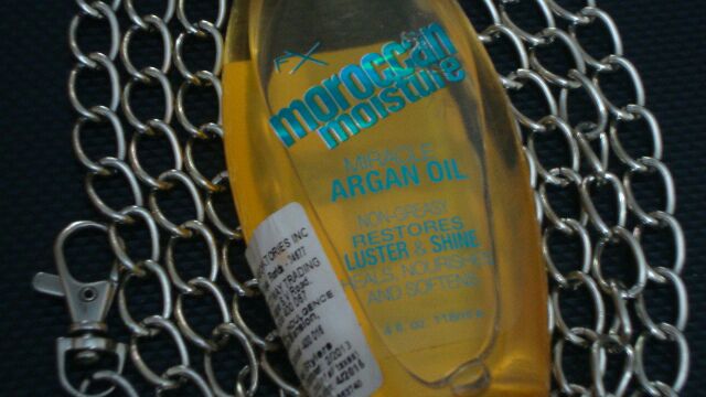 FX Moroccan Moisture Miracle Argan Oil 4