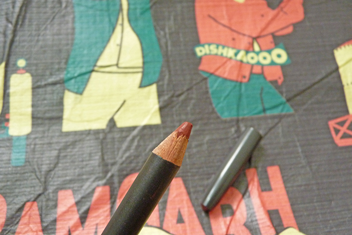MAC Chicory Lip Pencil 4