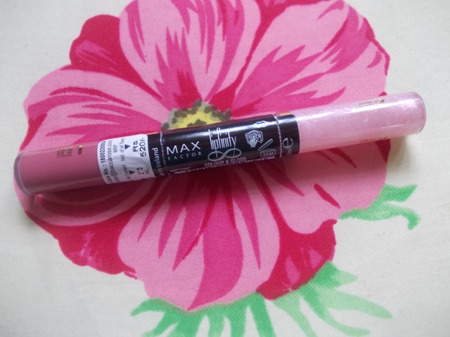 MaxFactor Lipfinity Color & Gloss Luminous Petal (1)