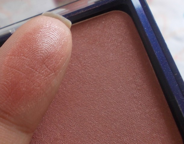 Maxfactor Flawless Perfection Blush - Mulberry swatch (2)