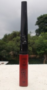 NYX Brush On Gloss- Red Lips (2)