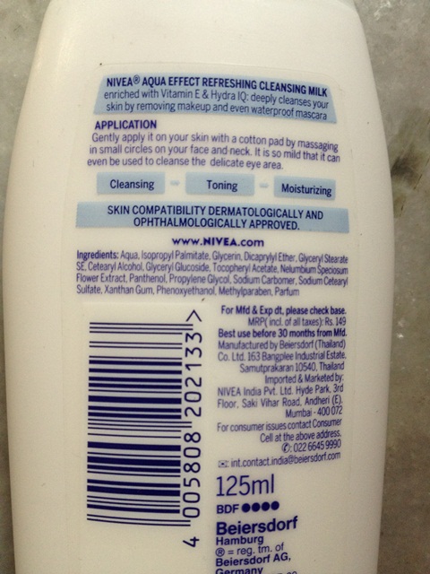 Nivea Aqua Effect Refreshing Cleansing Milk (4)