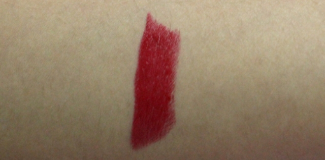 Rimmel Moisture Renew Lipstick – Berry Queen swatch
