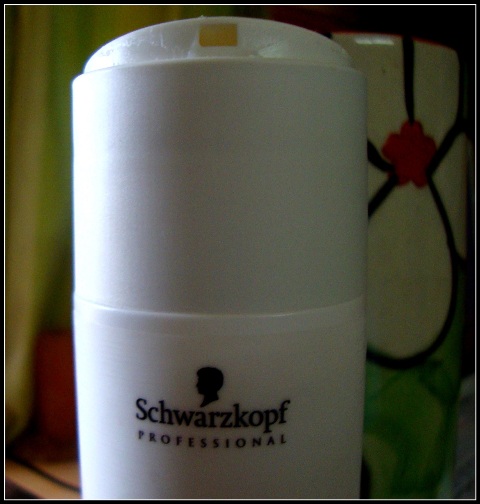 Schwarzkopf BC bonacure hair therapy  smooth shine shampoo (4)