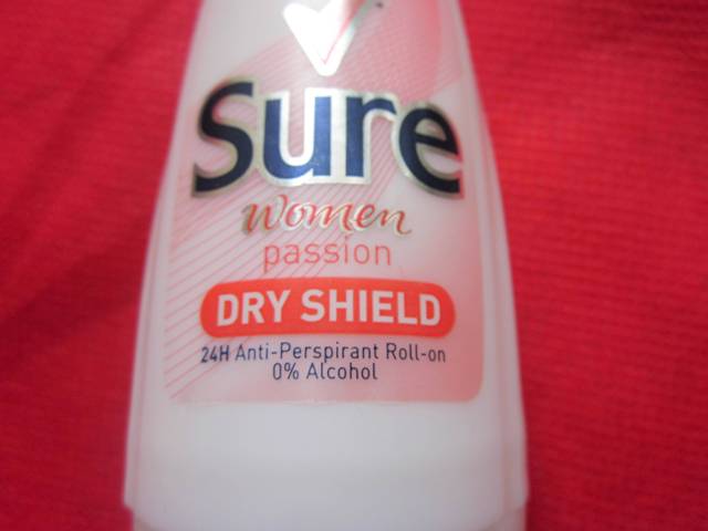 Sure Women Dry Shield Anti Perspirant Roll-on - Passion (2)
