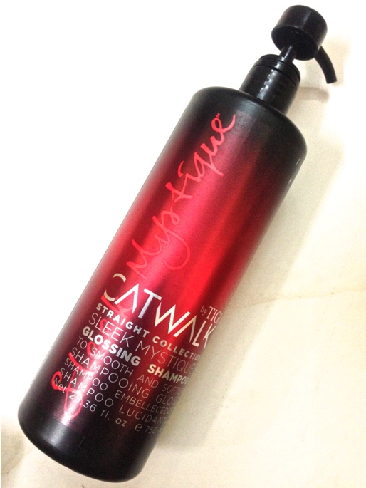 TIGI Catwalk Sleek Mystique Glossing Shampoo