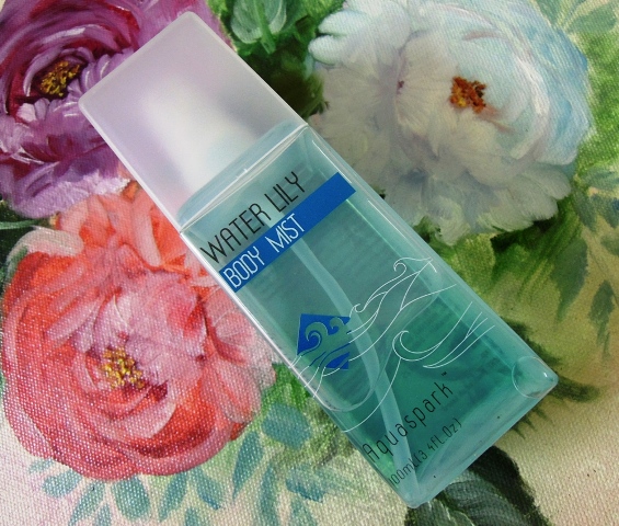 The Nature’s co Water Lily Body Mist