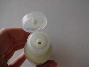 The Body Shop Moringa Milk Body Lotion (2)