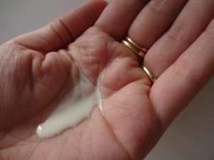 The Body Shop Moringa Milk Body Lotion (3)