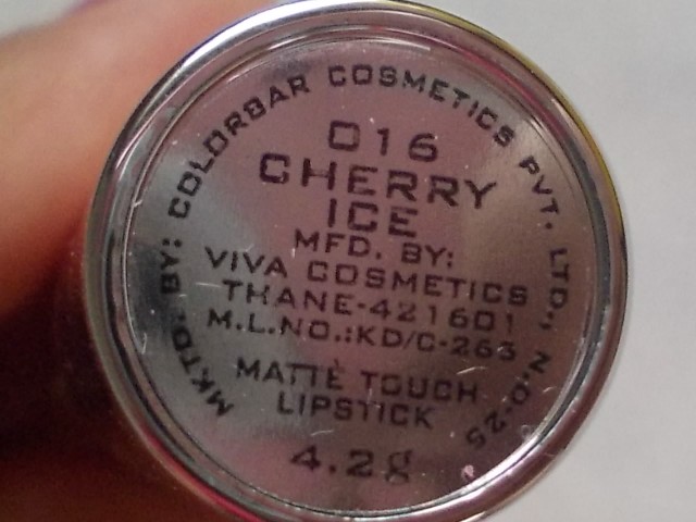 colorbar matte touch lipstick cherry ice (4)