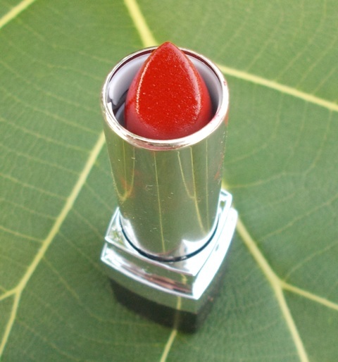 Coloressence Mesmerising Lip Color – 67 Brick Red (8)