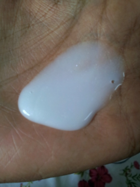 Nivea Color Crystal Gloss Color Shampoo  (1)