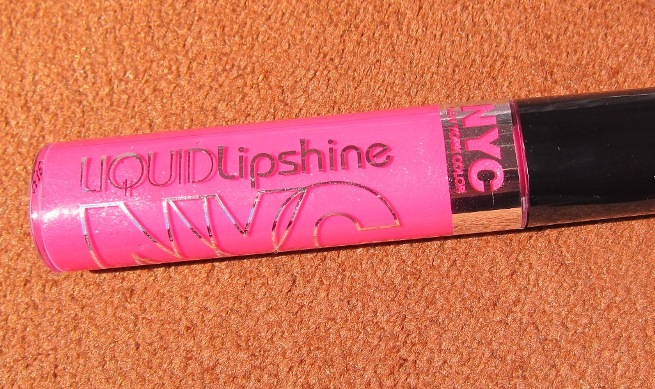 Pink Lip Gloss 2