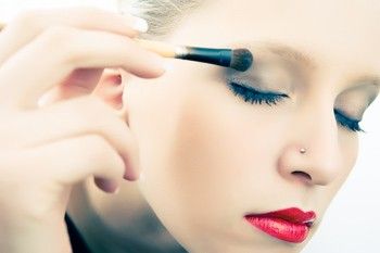 evening-eye-makeup-tips-for-a-smokey-look
