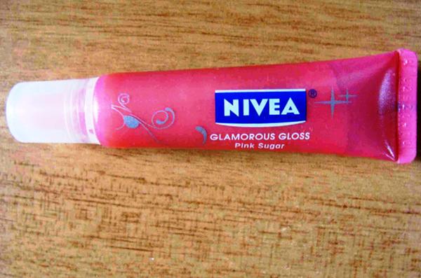 nivea+glamorous+gloss
