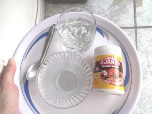 Baking Powder Spot Treatment for Acne DIY (1)