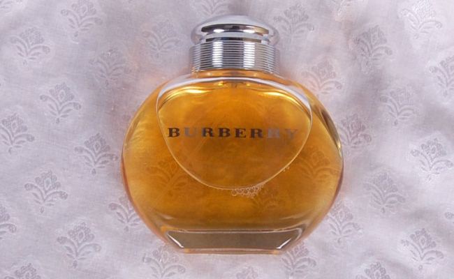 Burberry Classic For Women Eau De Parfum 11