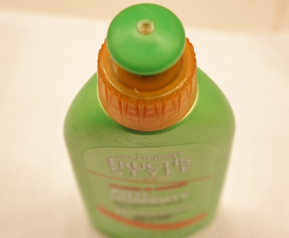 Garnier Fructis Sleek & Shine Anti-Humidity Smoothing Milk (3)