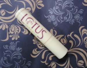 Lotus Herbals Cocoa Lip Therapy2