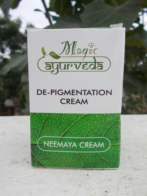 Nature's Essence Neemaya De-Pigmentation Cream1