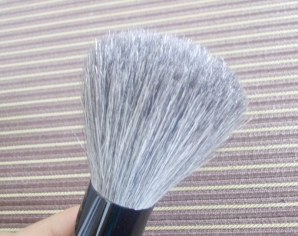 QVS Compact Powder Brush  (1)